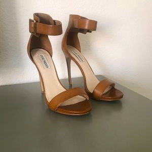 Steve Madden Brown Leather Sandals